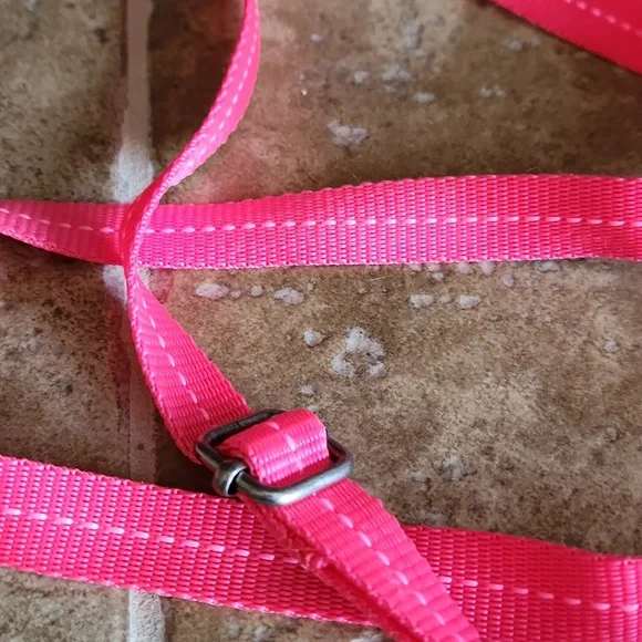 Thirty-One Vibrant Pink Quilted Crossbody Bag - Picture 12 of 12